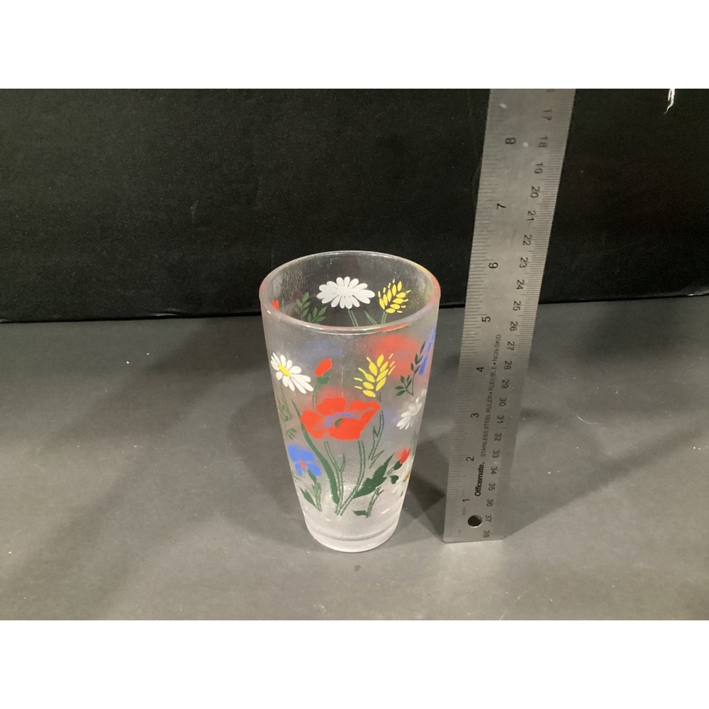 H J Stotter NY Vintage Wildflower Floral Plastic Ice-Tea Juice Tall Cups 5-1/2"
